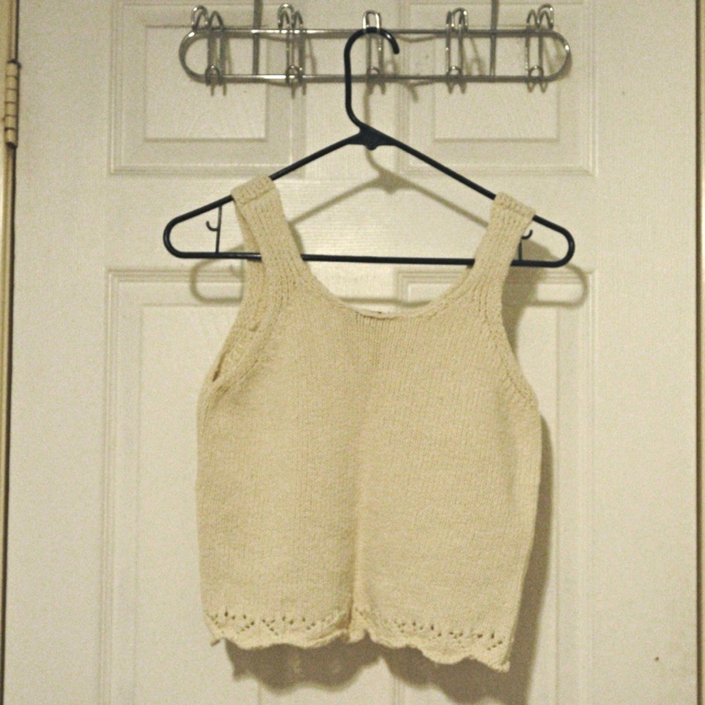White Knit Cropped Square Neck Wide Strap Tank Top Crochet Hem Teens XL